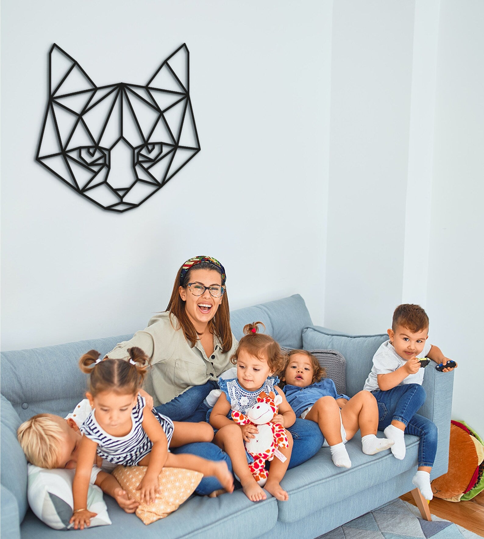 Geometric Cat Wall Decor: Wooden Animal Art