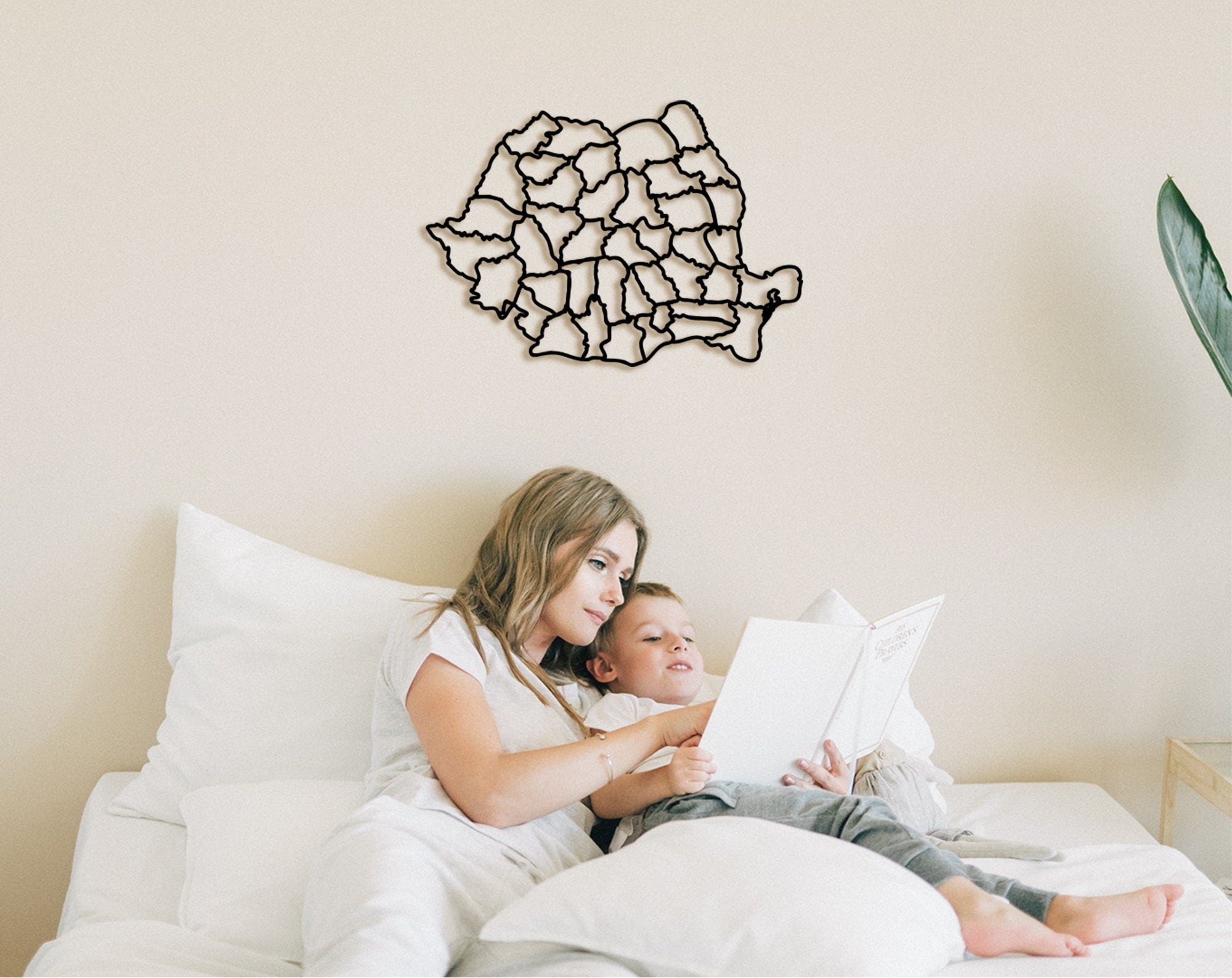 3D Wooden Romania Map: Laser Cut Wall Art