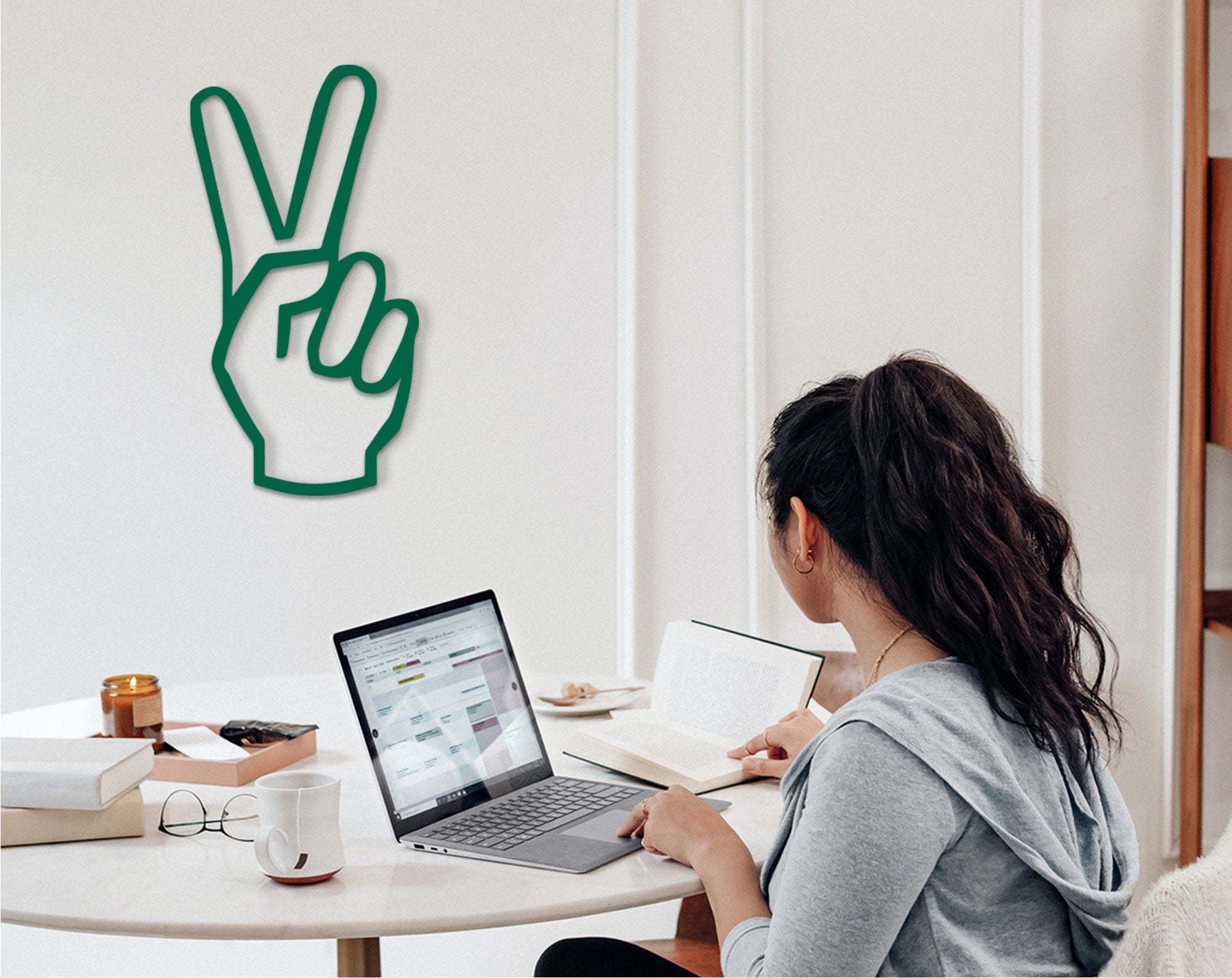Hand Wall Wood Art Decor: Peace Sign Hanging