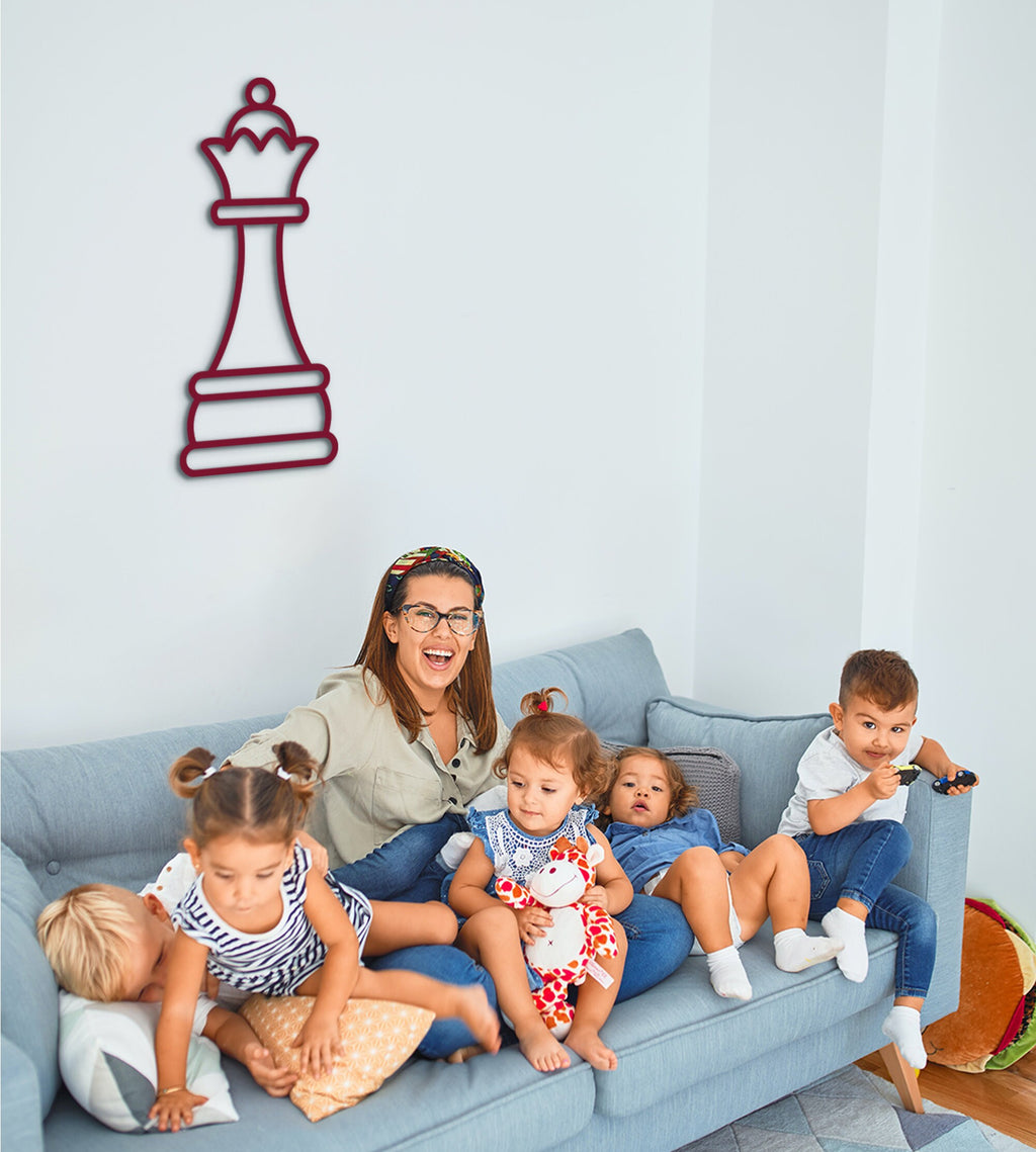 3D Chess Queen Wall Decor: Laser Cut Wood Art