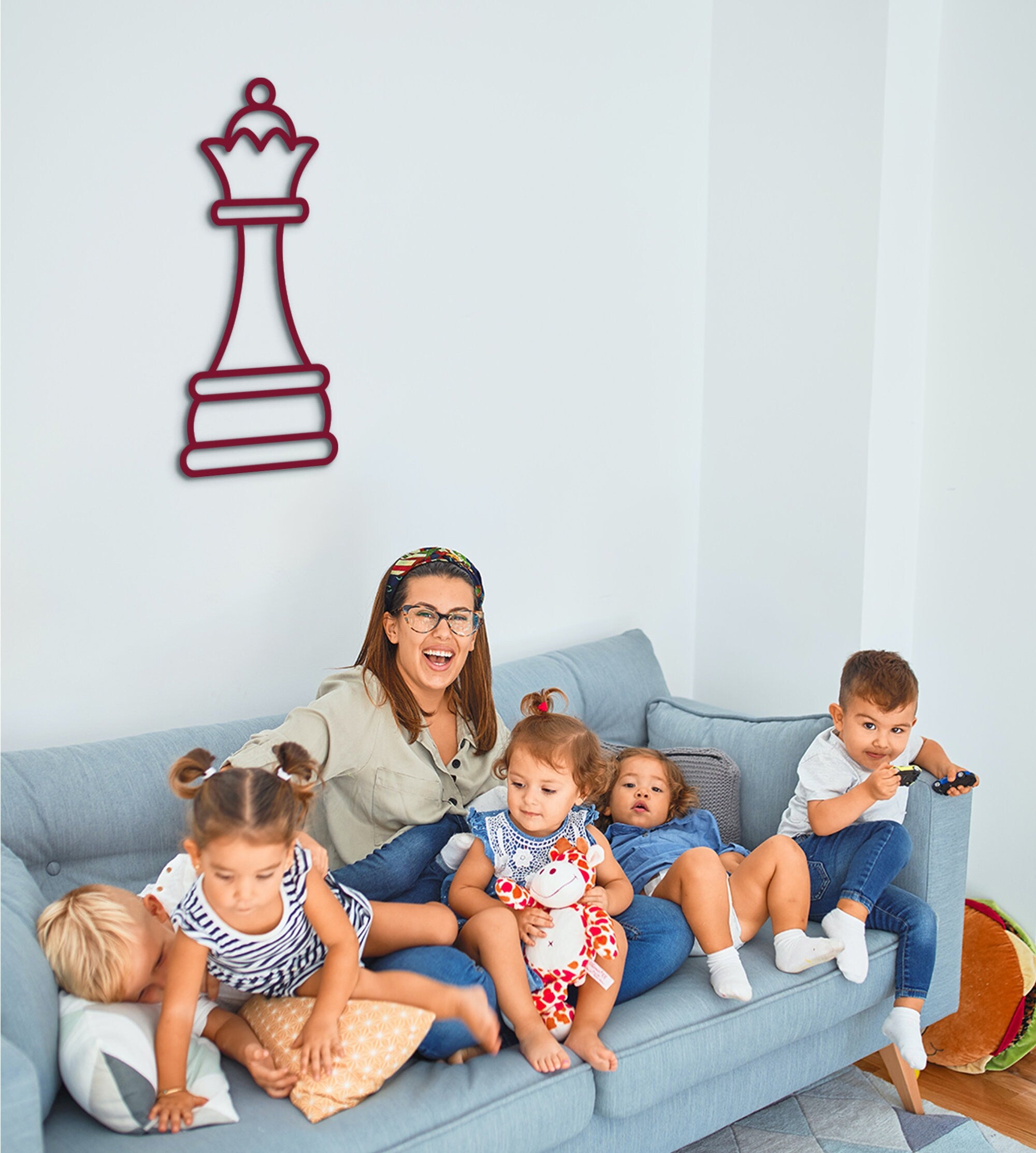 3D Chess Queen Wall Decor: Laser Cut Wood Art