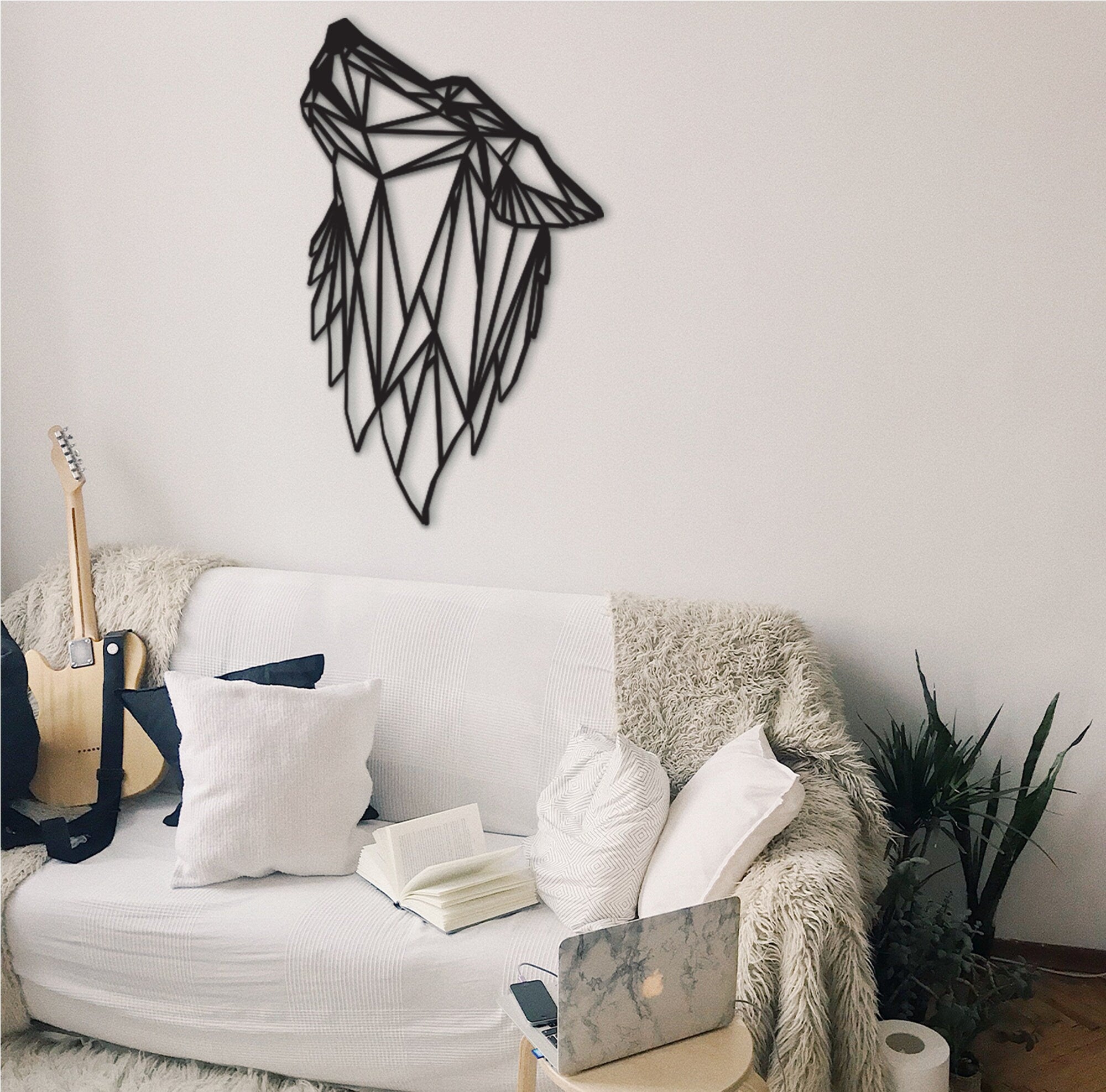 Geometric Wolf Wooden Wall Art: Modern Home Decor