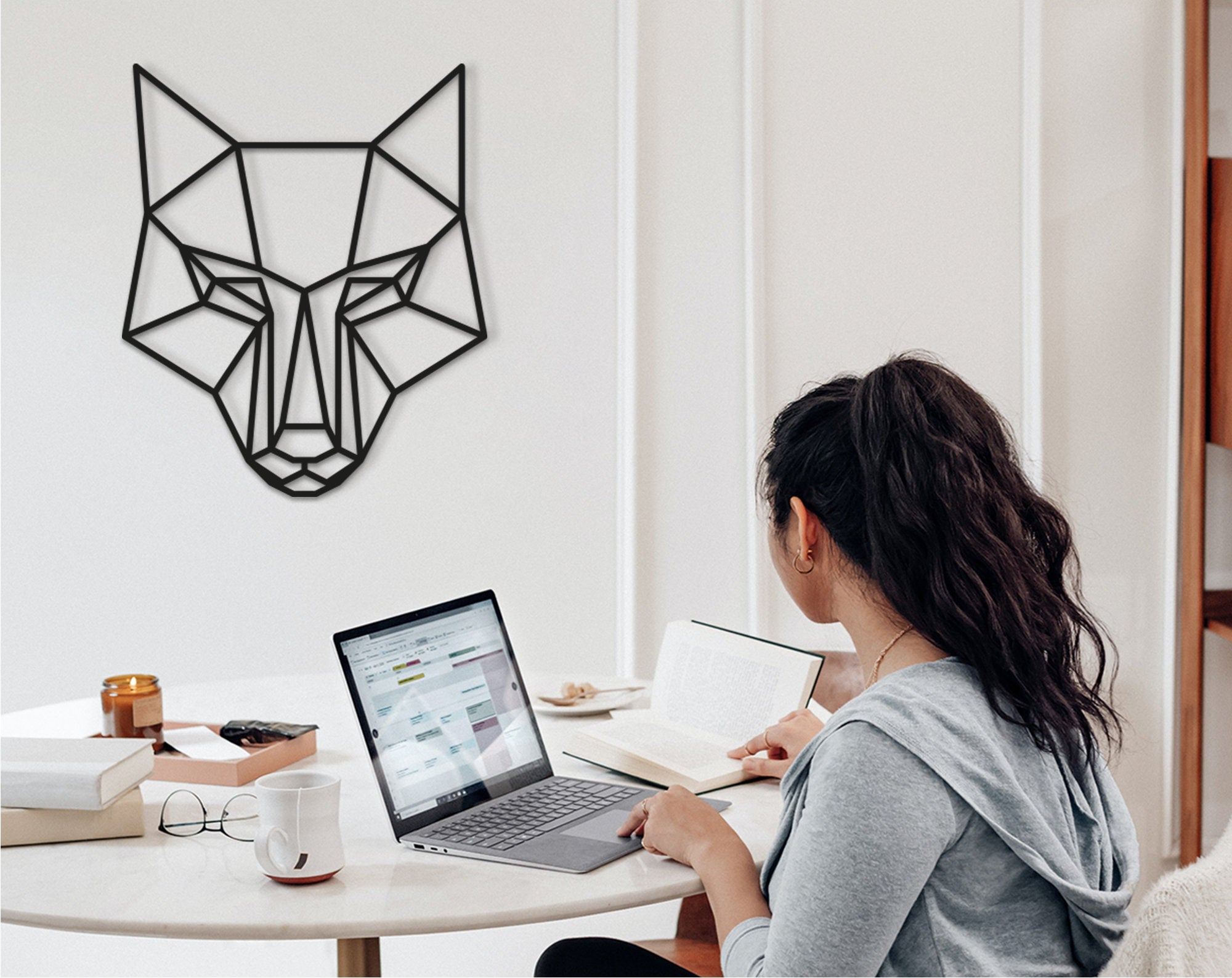 Geometric Wolf Wall Art: Wooden Wolf Head Decor