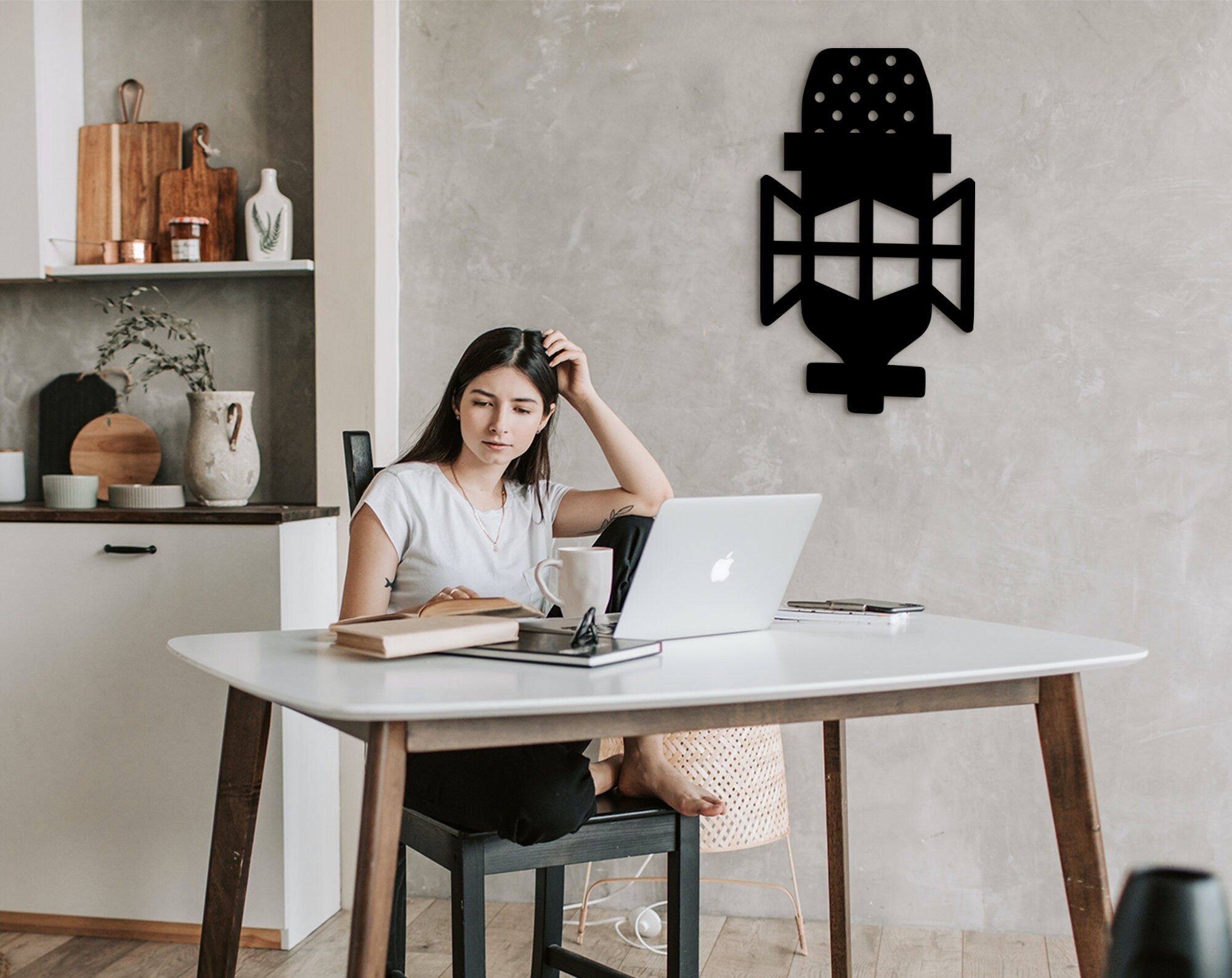 3D Microphone Wall Art: Podcast Studio Decor