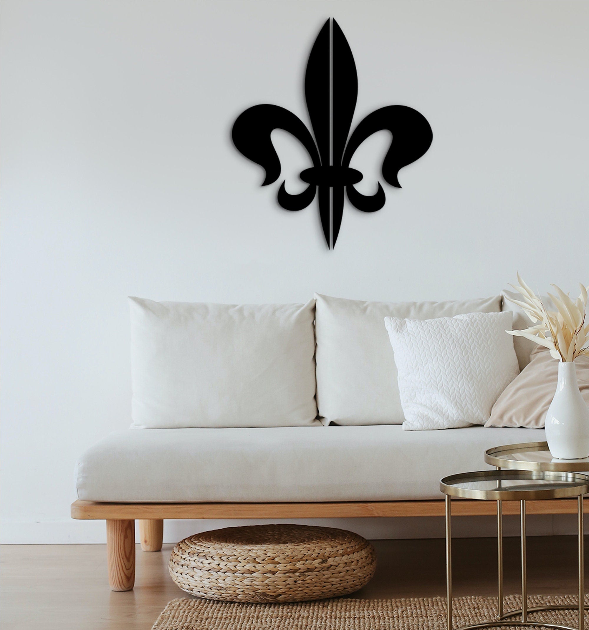 Fleur De Lis Wooden Wall Art: Handcrafted Distressed Decor