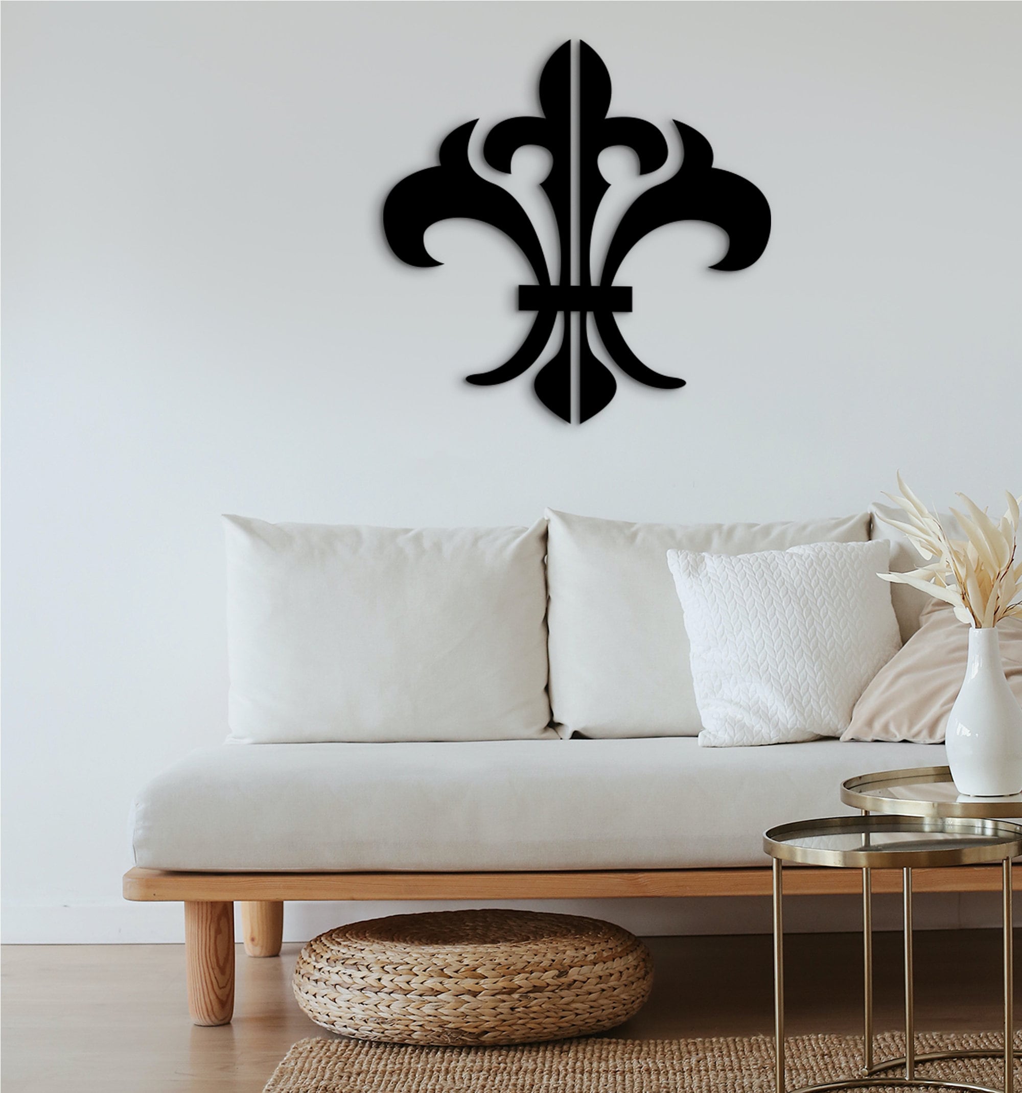 Fleur De Lis Wood Wall Art: Handcrafted Distressed Decor