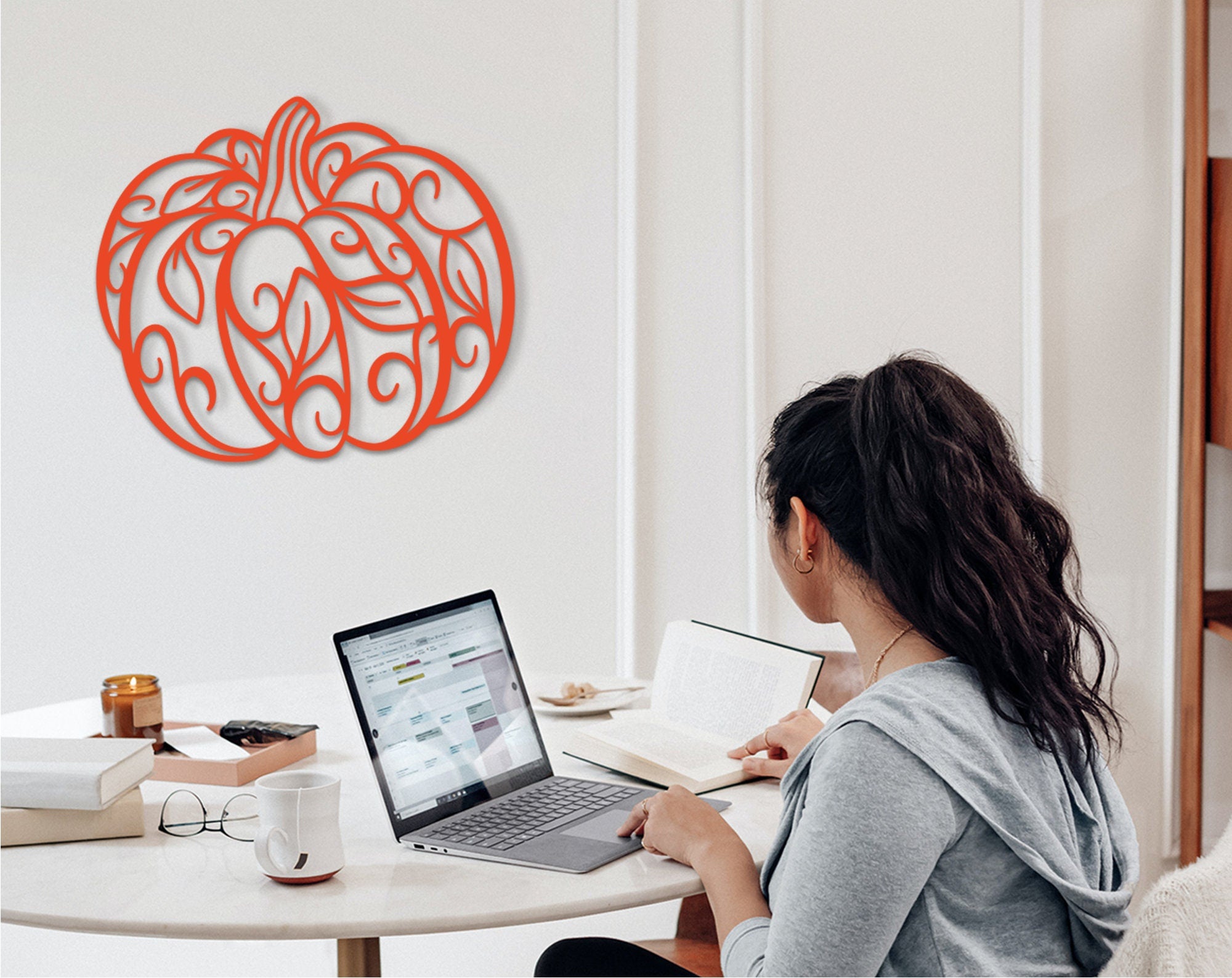 Thanksgiving Wood Pumpkin Decor: Fall Wall Art