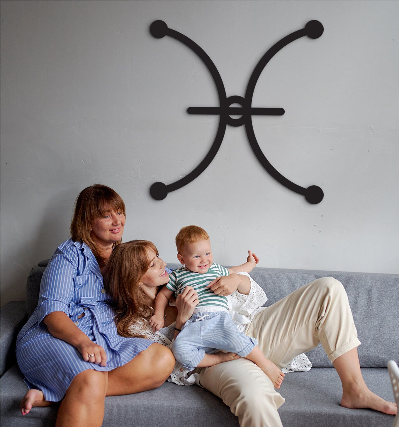 Pisces Constellation Wood Wall Art: Geometric Zodiac Sign