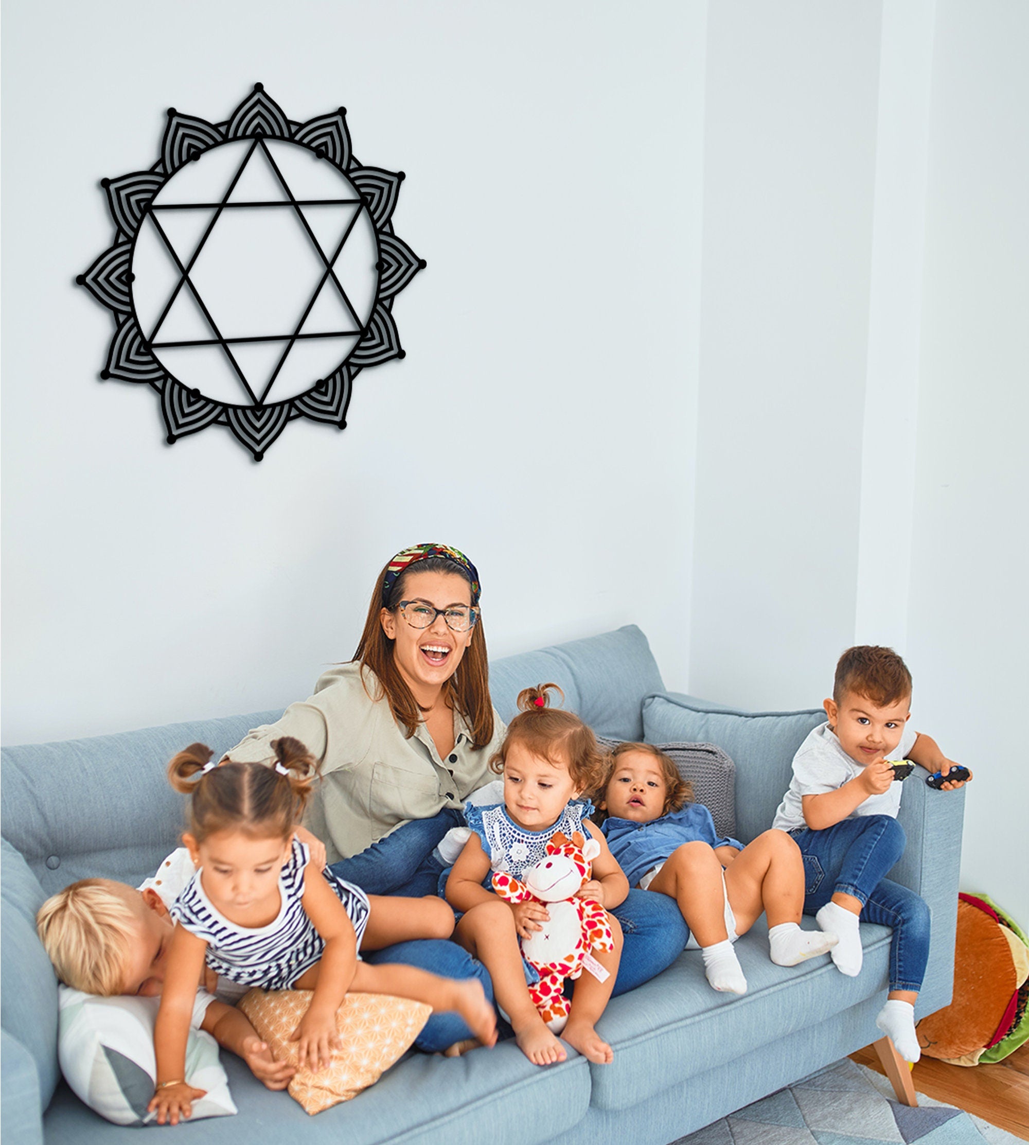 Wooden Star of David Wall Decor: Jewish Hexagram Art