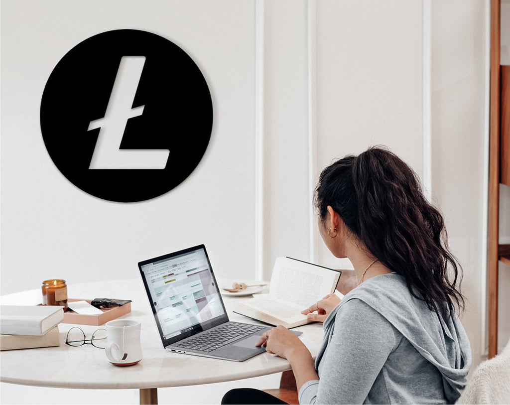 Litecoin Wood Wall Art: 3D Shadow Effect Crypto Decor