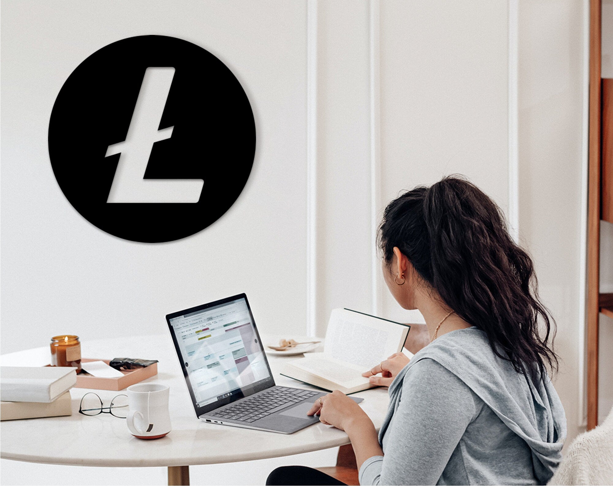 Litecoin Wood Wall Art: 3D Shadow Effect Crypto Decor