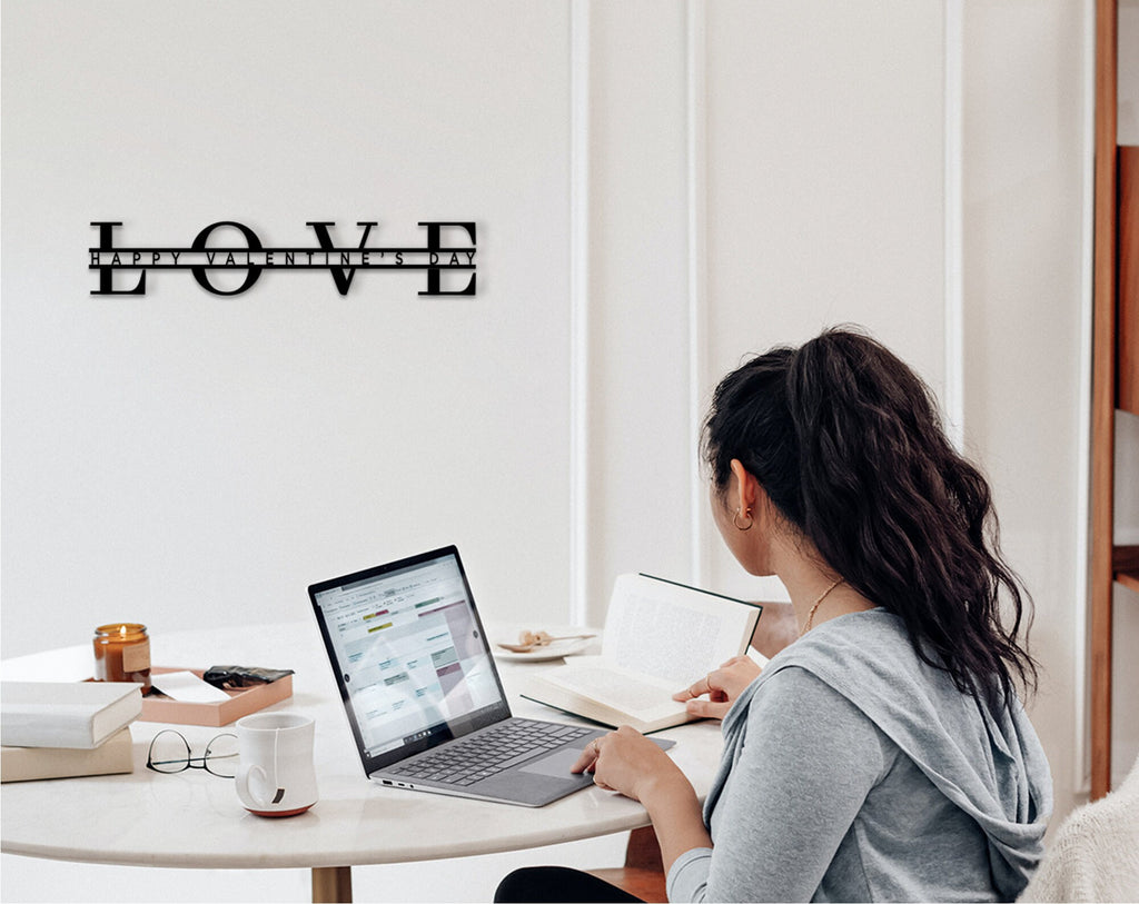 Valentines Day Wood Wall Decor: Elegant Office Art