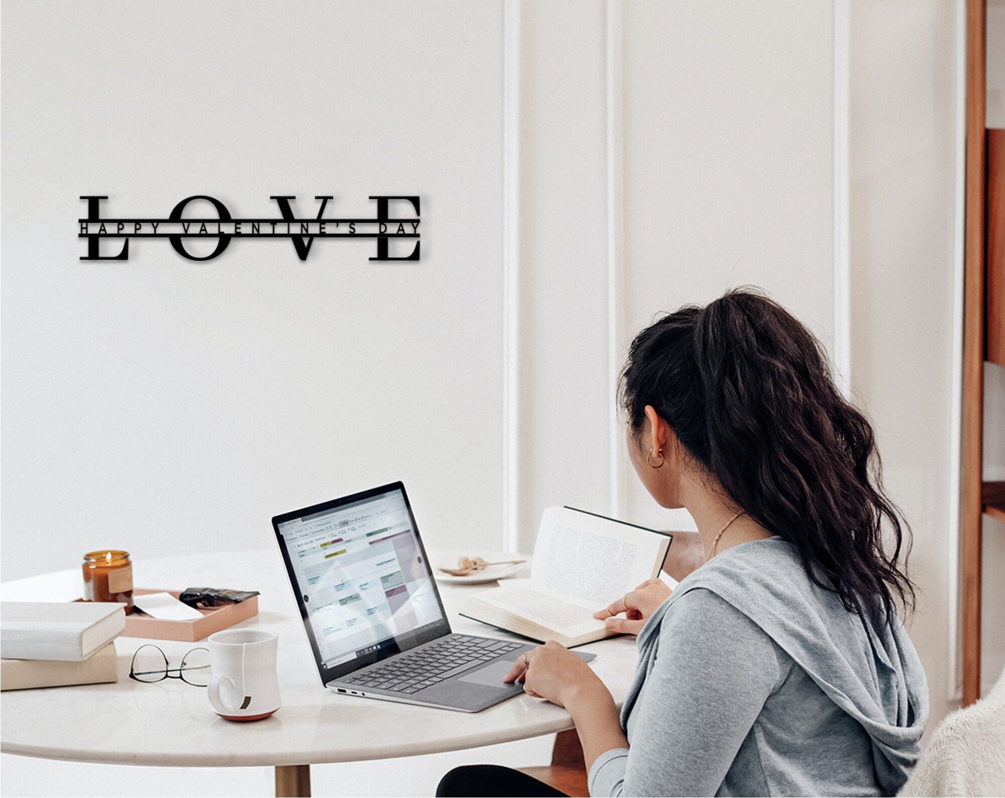 Valentines Day Wood Wall Decor: Elegant Office Art