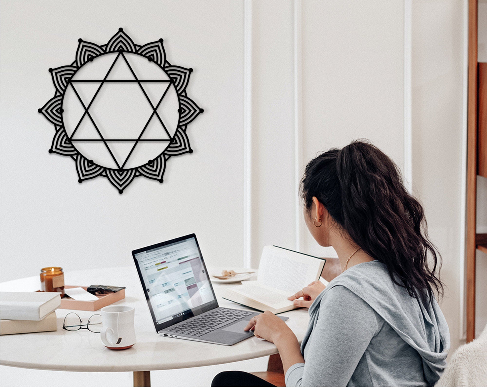 Wooden Star of David Wall Decor: Jewish Hexagram Art