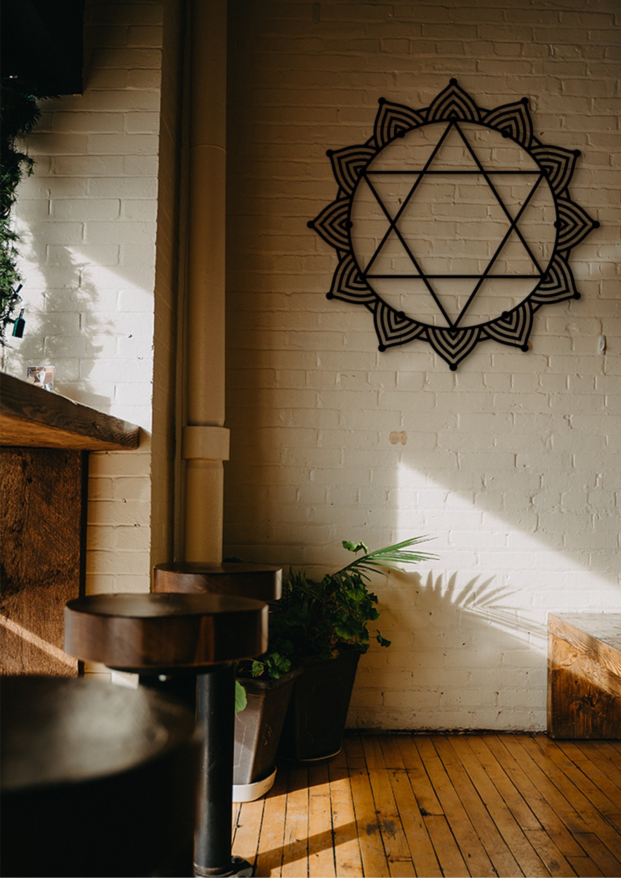 Wooden Star of David Wall Decor: Jewish Hexagram Art