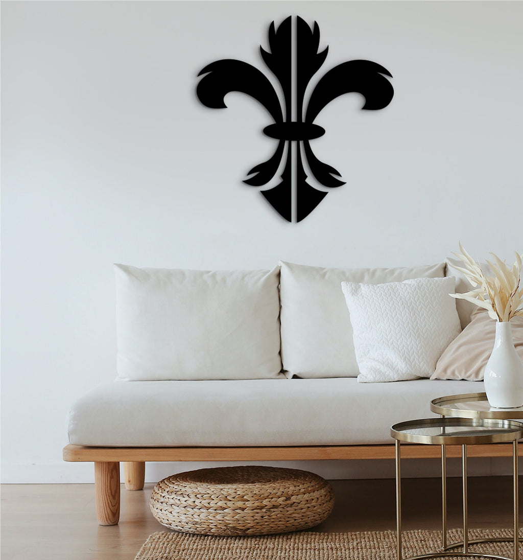 Fleur De Lis Wooden Wall Decor: Handcrafted Distressed Finish