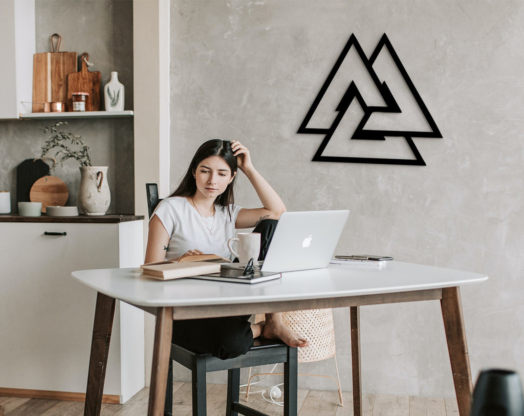 Valknut Wood Wall Art: Viking Norse Decor