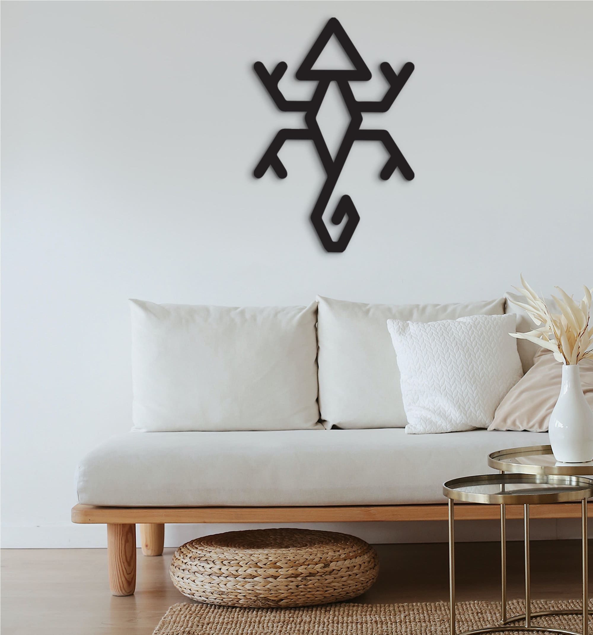 Gecko Wood Wall Art: Modern Geometric Lizard Decor
