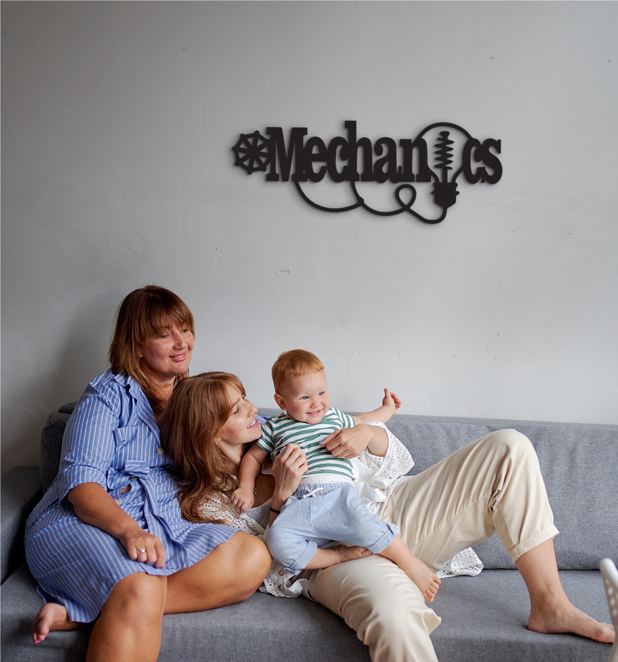 Custom Mechanics Garage Wood Sign: Personalized Name Wall Art