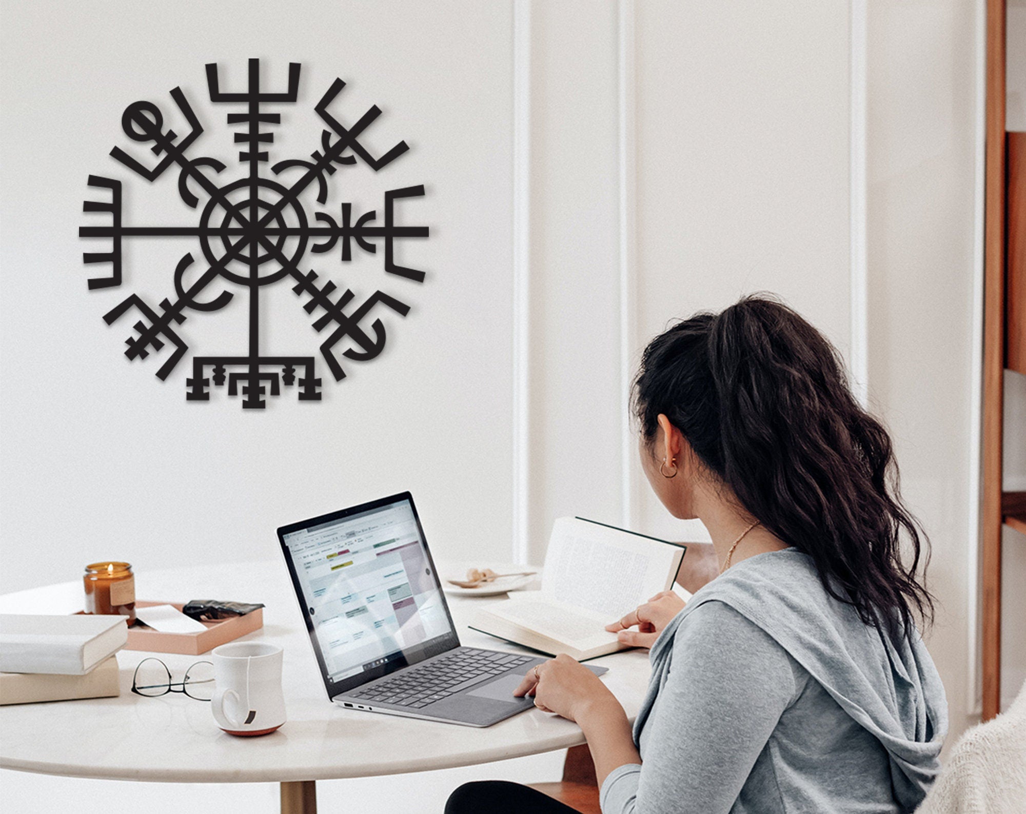Vegvisir Runic Compass: Scandinavian Wood Wall Art