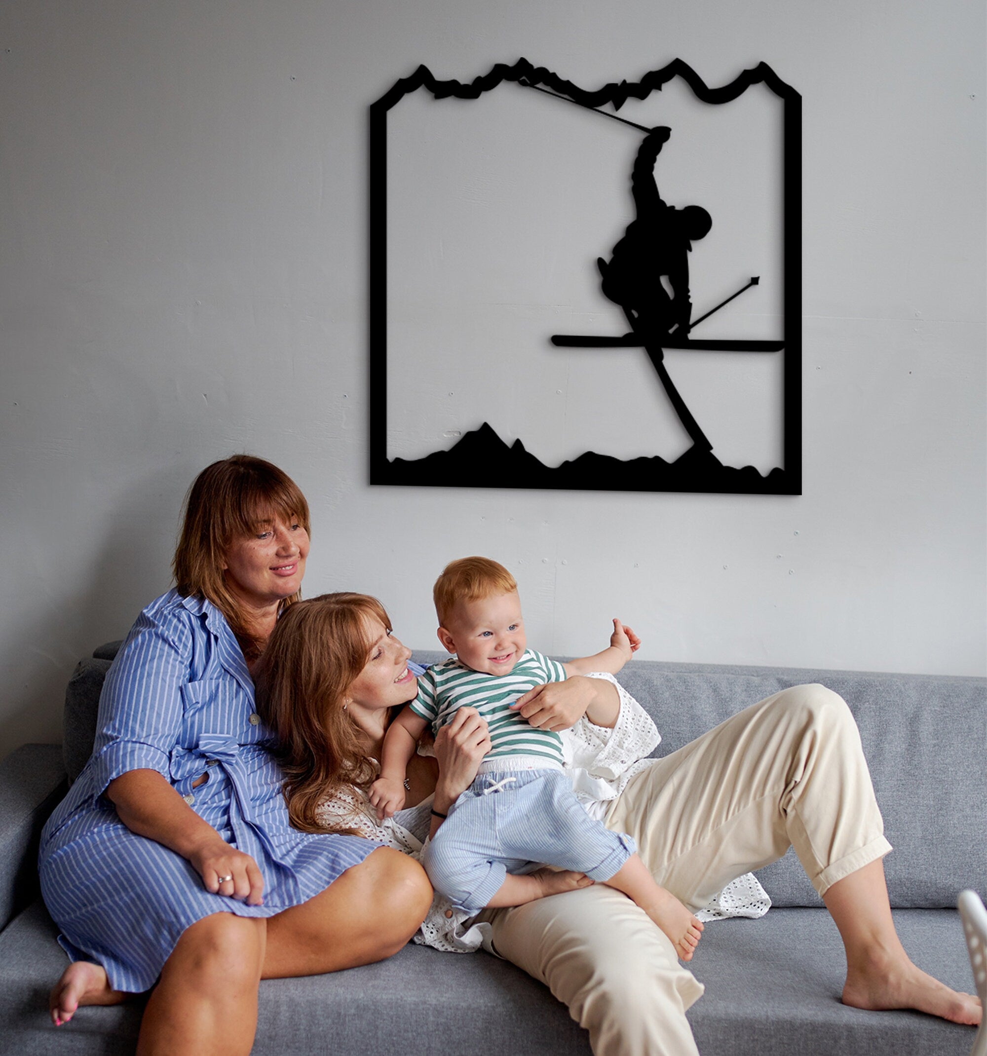 Big Skier Wood Wall Decor: Mountain Winter Sports Art