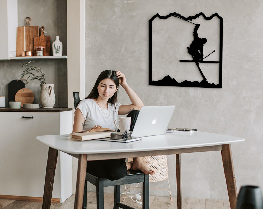 Big Skier Wood Wall Decor: Mountain Winter Sports Art