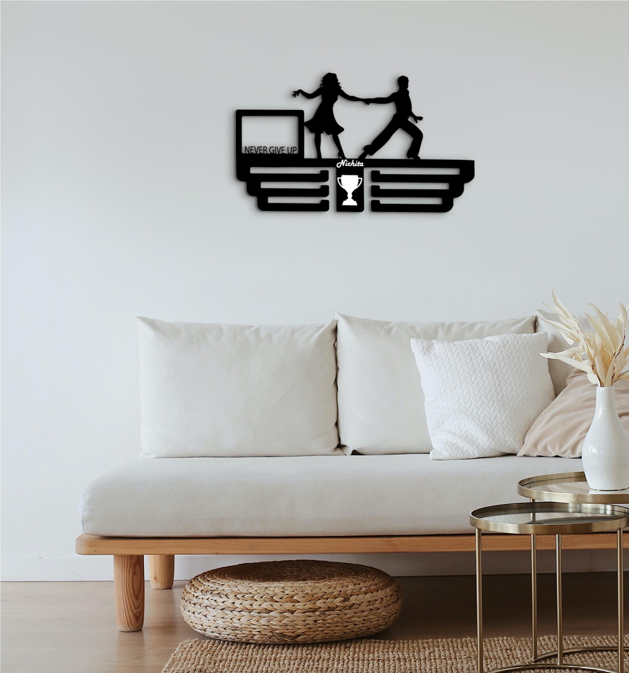 Personalized Wooden Medal Holder: Custom Marathon & Sports Trophy Rack