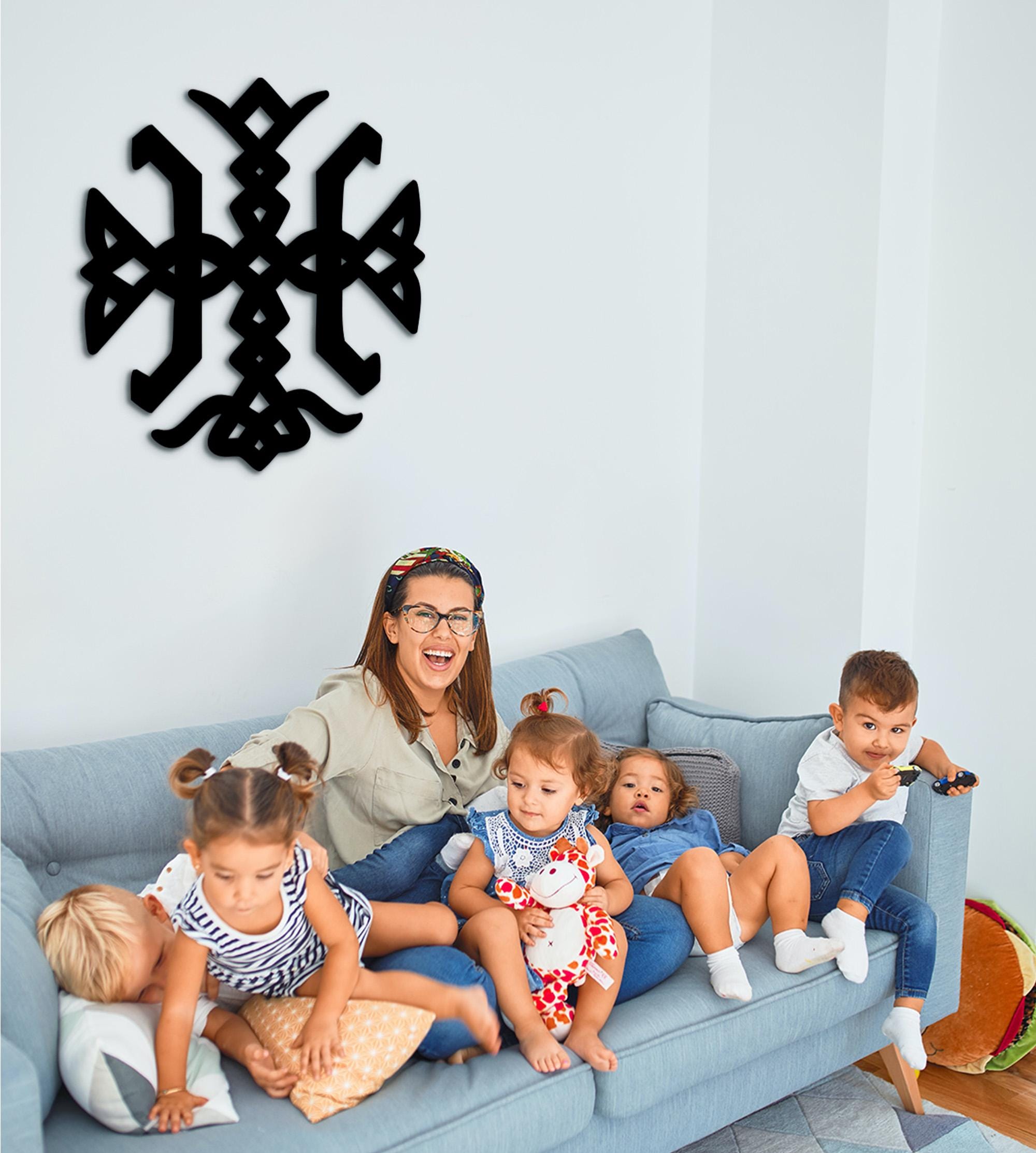 Nordic Bindrune Wood Wall Decor – Ancient Finnish Symbol