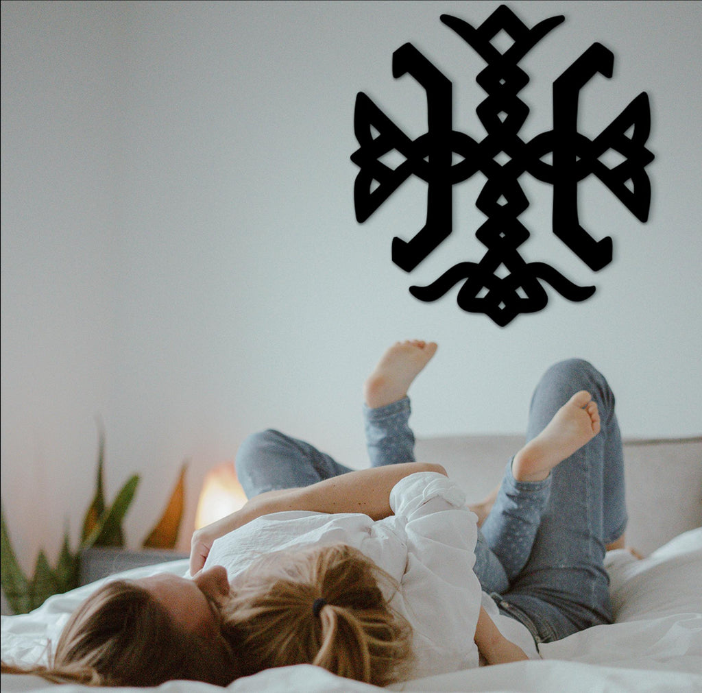 Nordic Bindrune Wood Wall Decor – Ancient Finnish Symbol