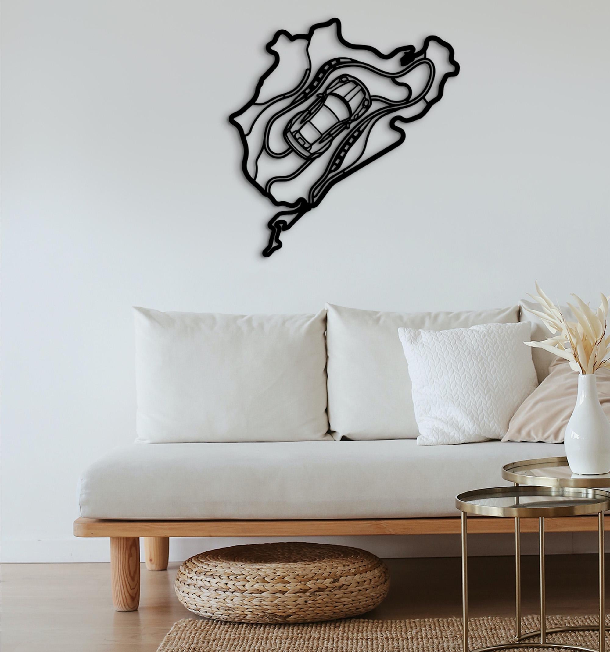 Nürburgring Track Wall Art – Metal Racetrack Decor with Car Silhouette